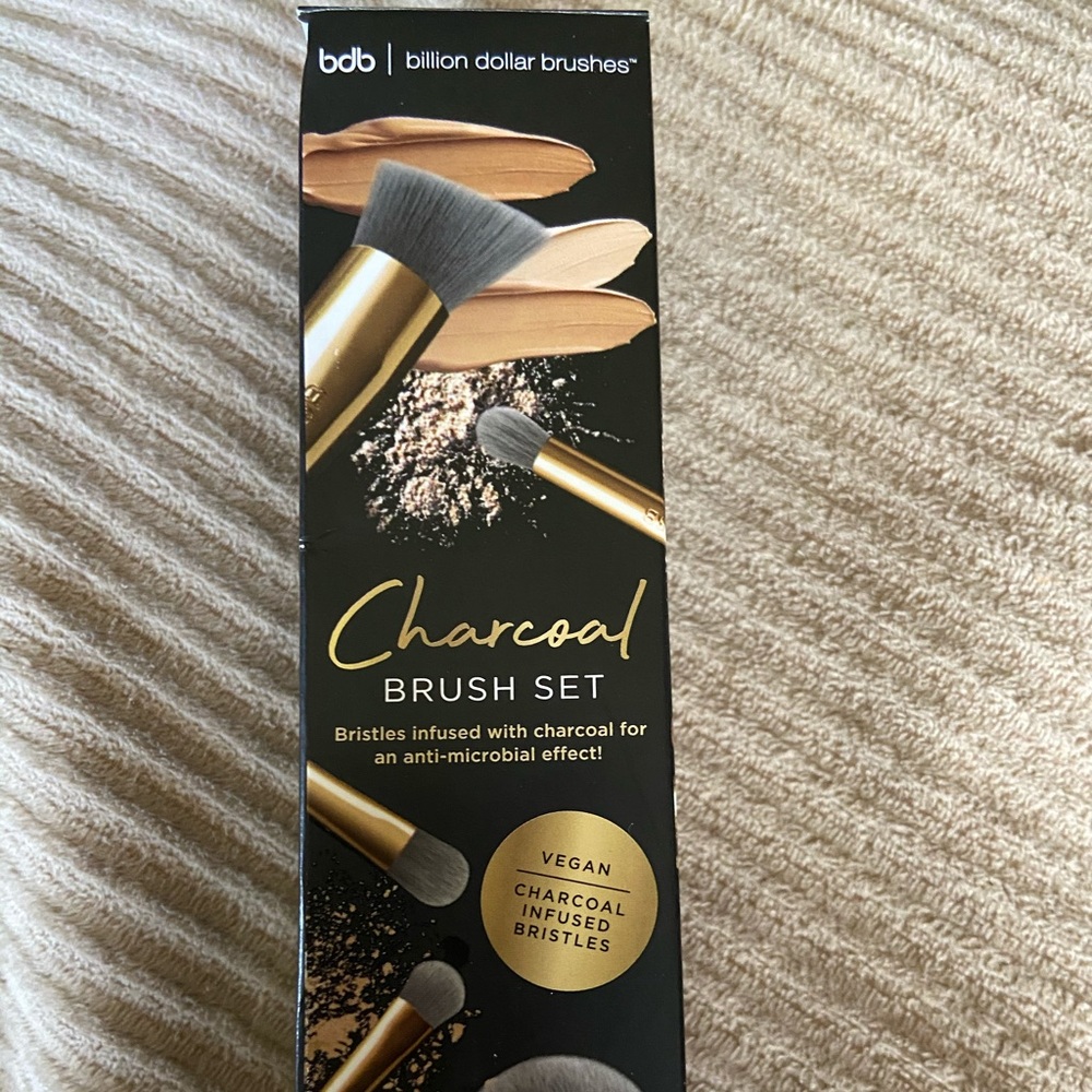 Billion Dollar Brows Charcoal brushes
